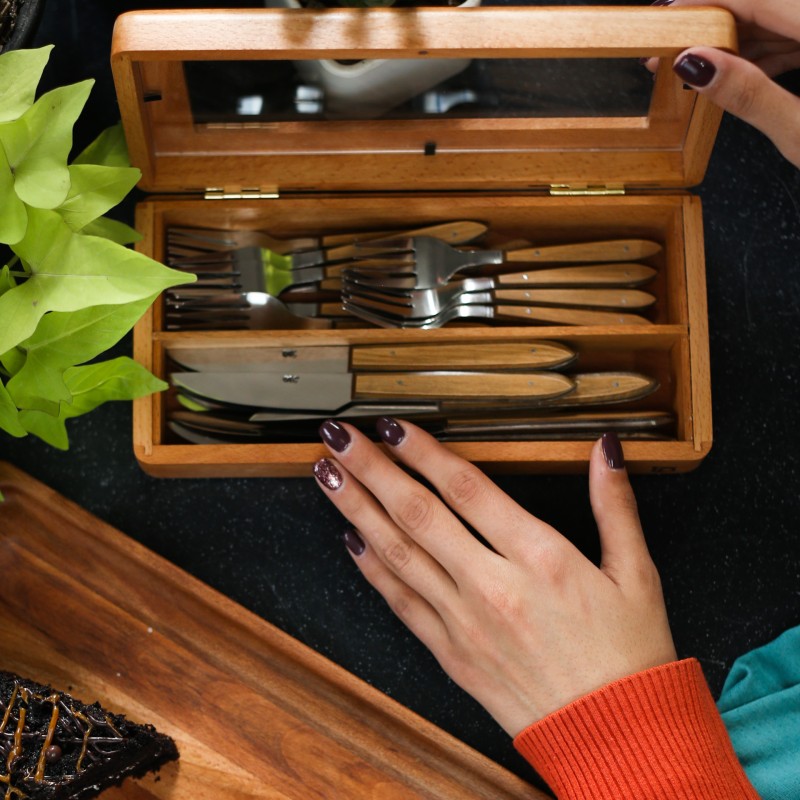 جعبه کارد و چنگال گیلدا